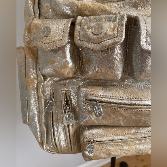 Tory Burch Lea Steph Messenger Bag - Picture 6 of 8